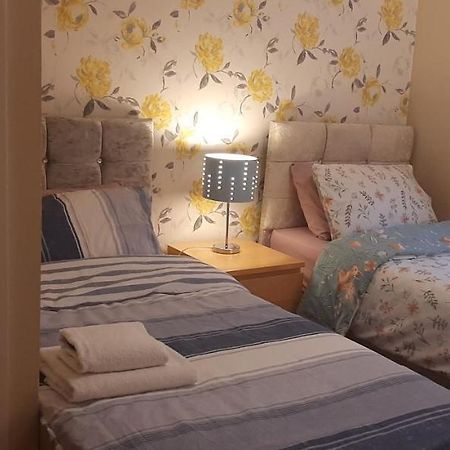 Delightful Home Stay - Double Ensuiteroom. Glasgow Exteriér fotografie