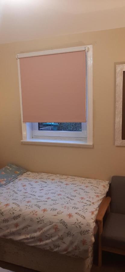 Delightful Home Stay - Double Ensuiteroom. Glasgow Exteriér fotografie